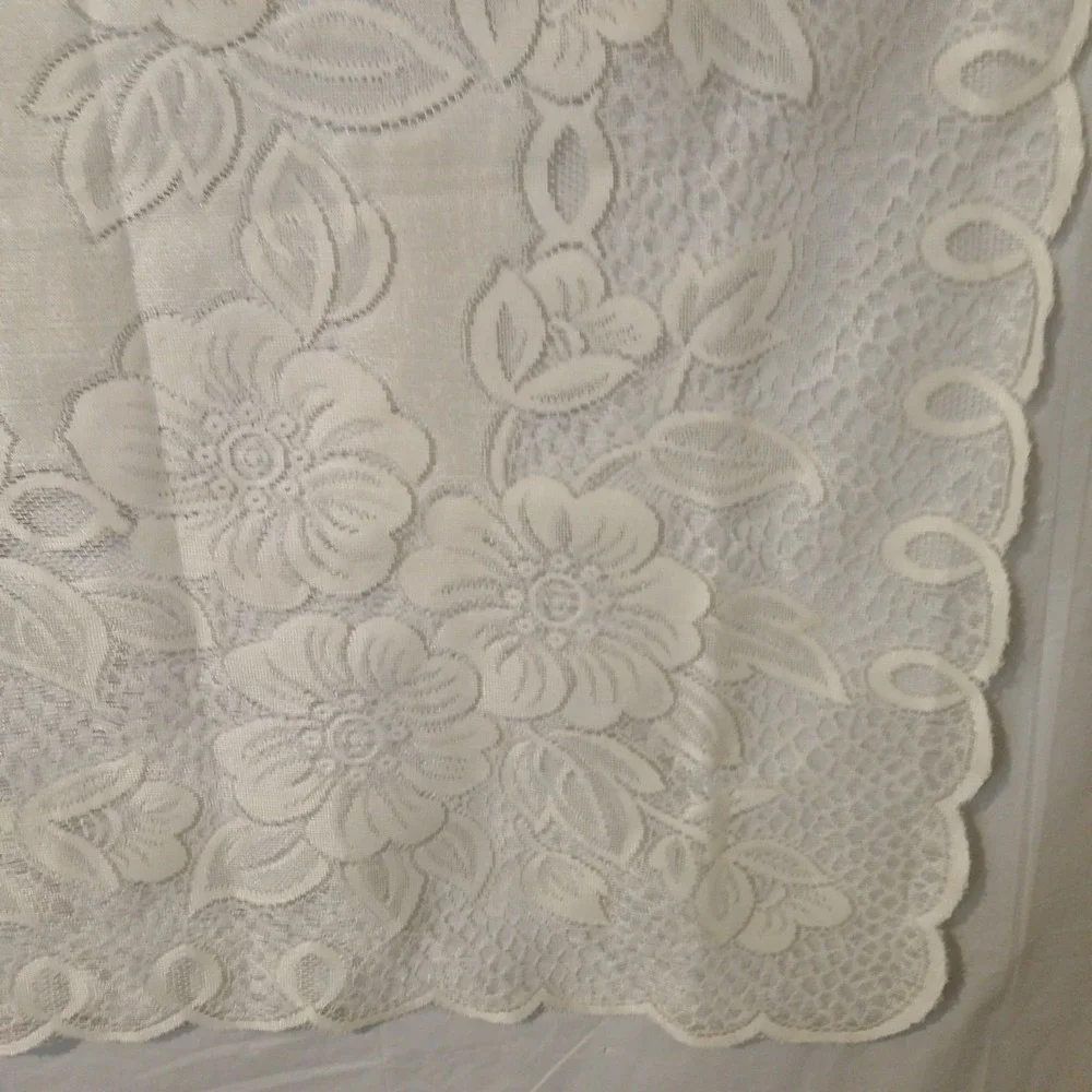 Vintage‎ Polyester Doily, Small Tablecloth For Accent Table 35 Inch By 35 In